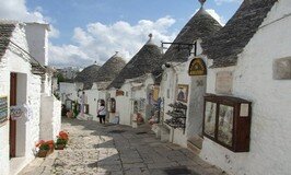 Alberobello trulli Murgia Bari Puglia